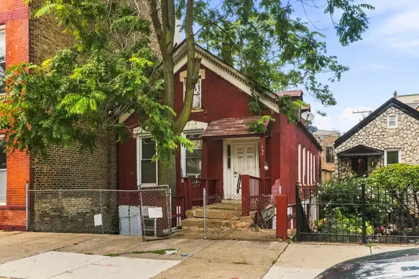 1426 W Cullerton Street, Chicago, IL 60608