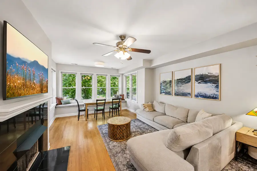 3011 W Gunnison Street #1W, Chicago, IL 60625 - #2