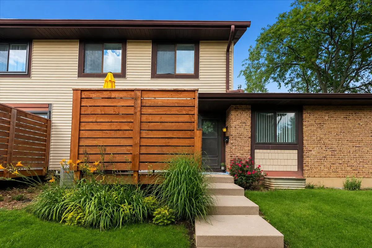 8314 Portsmouth Drive #30, Darien, IL 60561 - #1