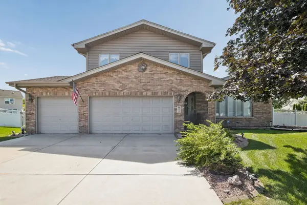 611 Flanagan Drive, Minooka, IL 60447