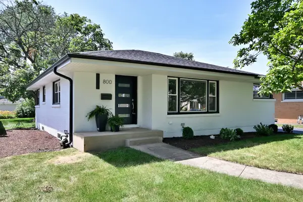 800 S Swain Avenue, Elmhurst, IL 60126