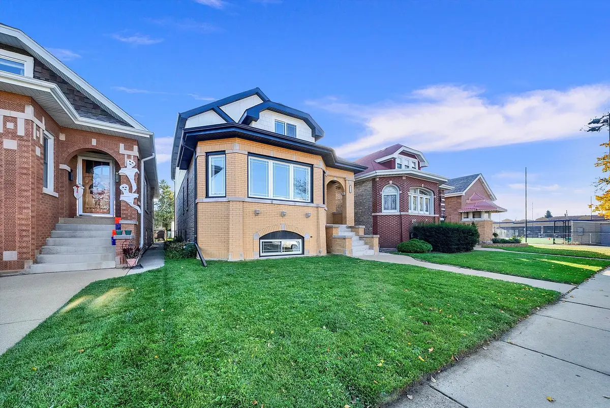 1531 Wenonah Avenue, Berwyn, IL 60402 - #1