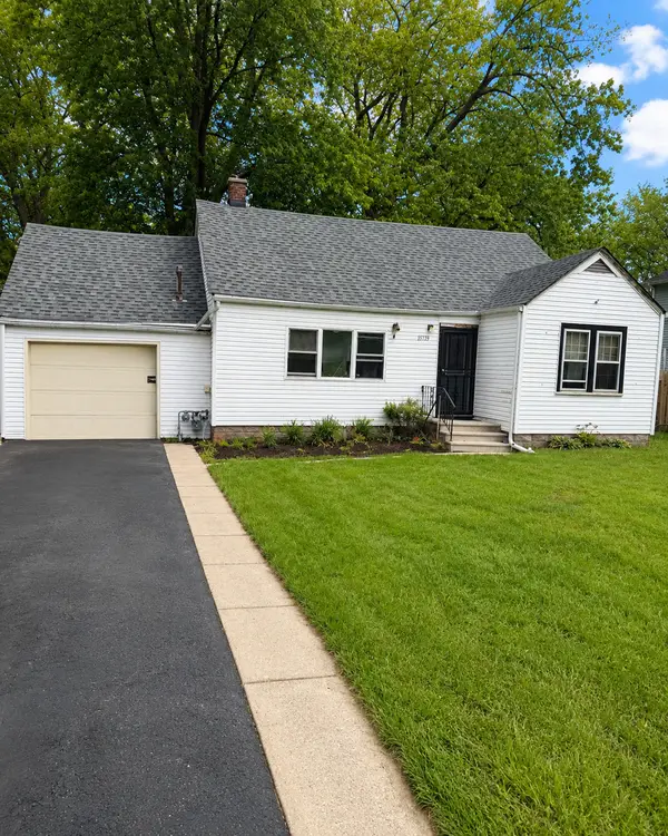 15739 Whipple Avenue, Markham, IL 60428