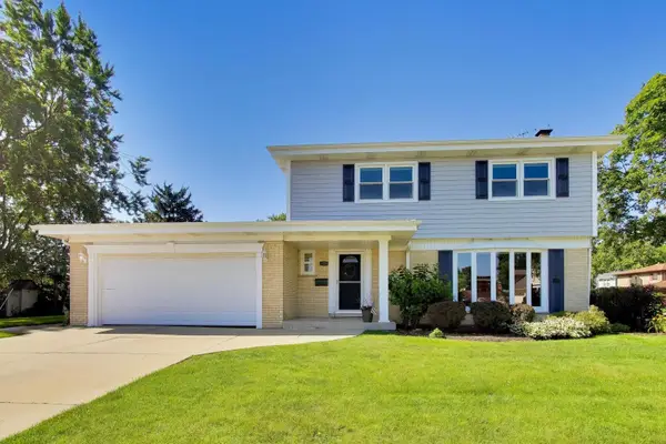 2505 E Mayfair Road, Arlington Heights, IL 60004