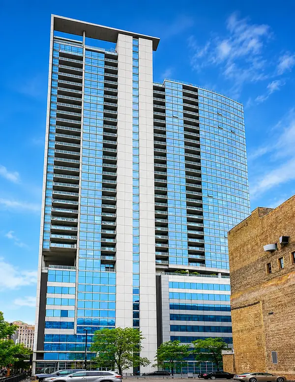 303 W Ohio Street #2902, Chicago, IL 60654