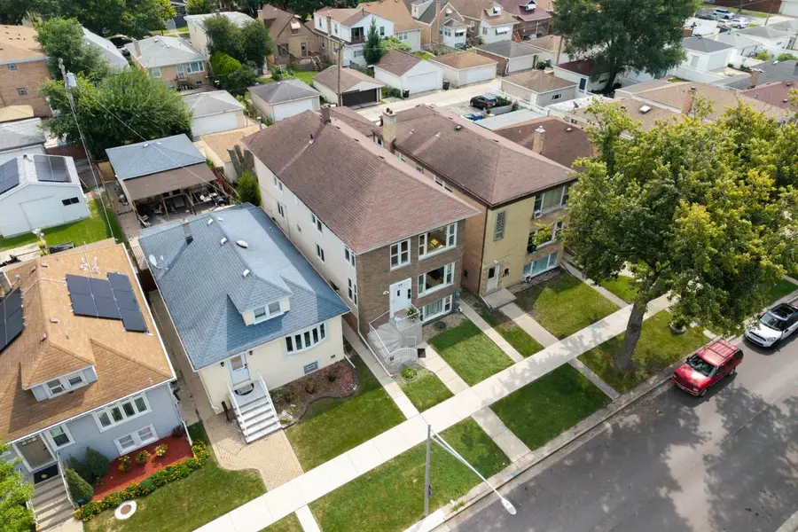 2327 N 75th Avenue, Elmwood Park, IL 60707 - #2
