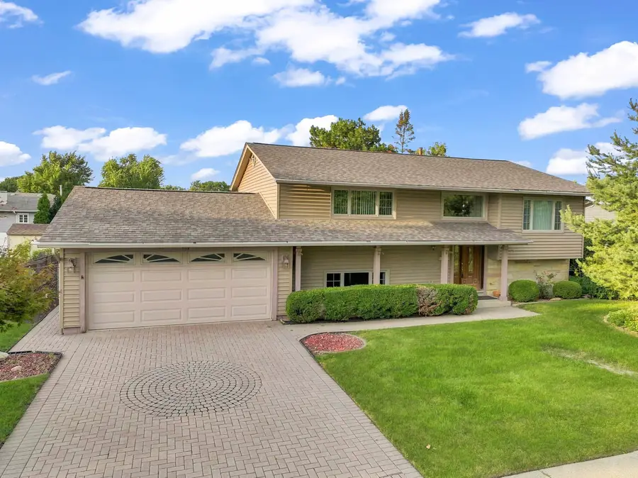 564 Gateshead S, Elk Grove Village, IL 60007 - #2