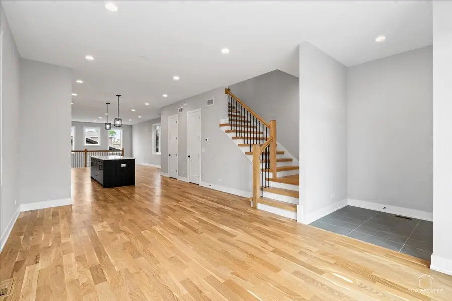 5330 S Mason Avenue, Chicago, IL 60638 - #2
