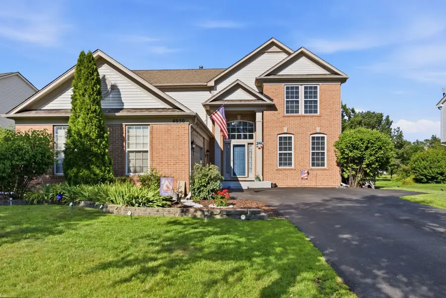 4050 Bunker Hill Drive, Algonquin, IL 60102 - #2