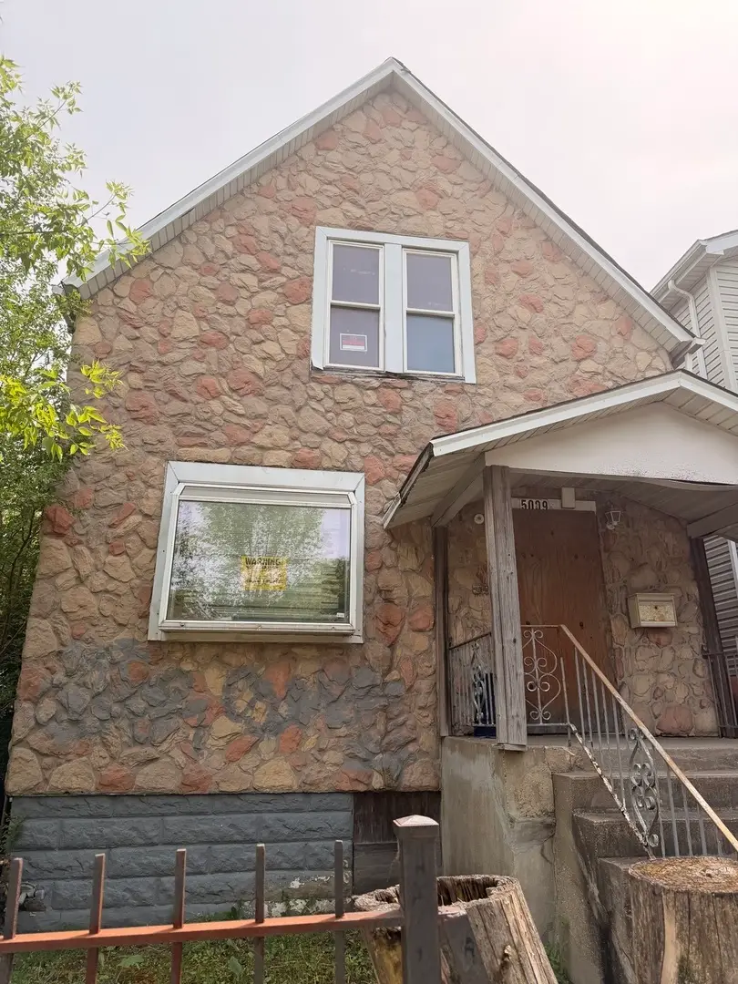 5009 W Chicago Avenue, Chicago, IL 60651 - #1