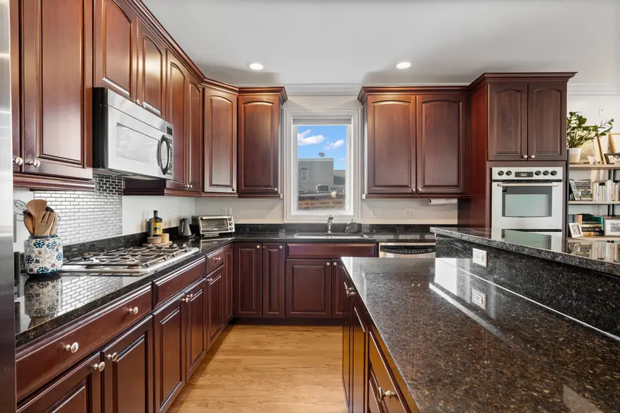 3531 N Wilton Avenue #4, Chicago, IL 60657 - #2