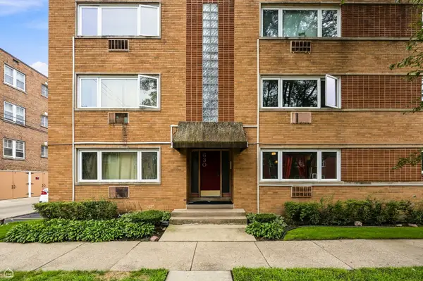 630 Hull Terrace #1W, Evanston, IL 60202