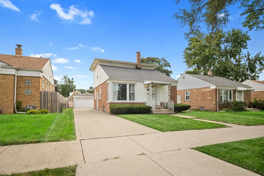 425 47th Avenue, Bellwood, IL 60104 - #2