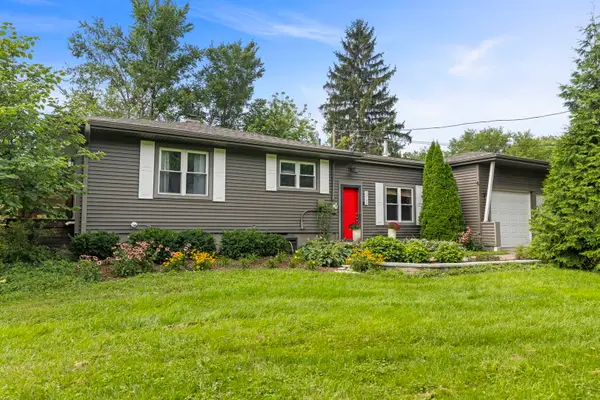 2N180 Mildred Avenue, Glen Ellyn, IL 60137