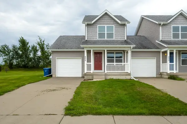 602 Prairie Meadow Drive, Blue Grass, IA 52726