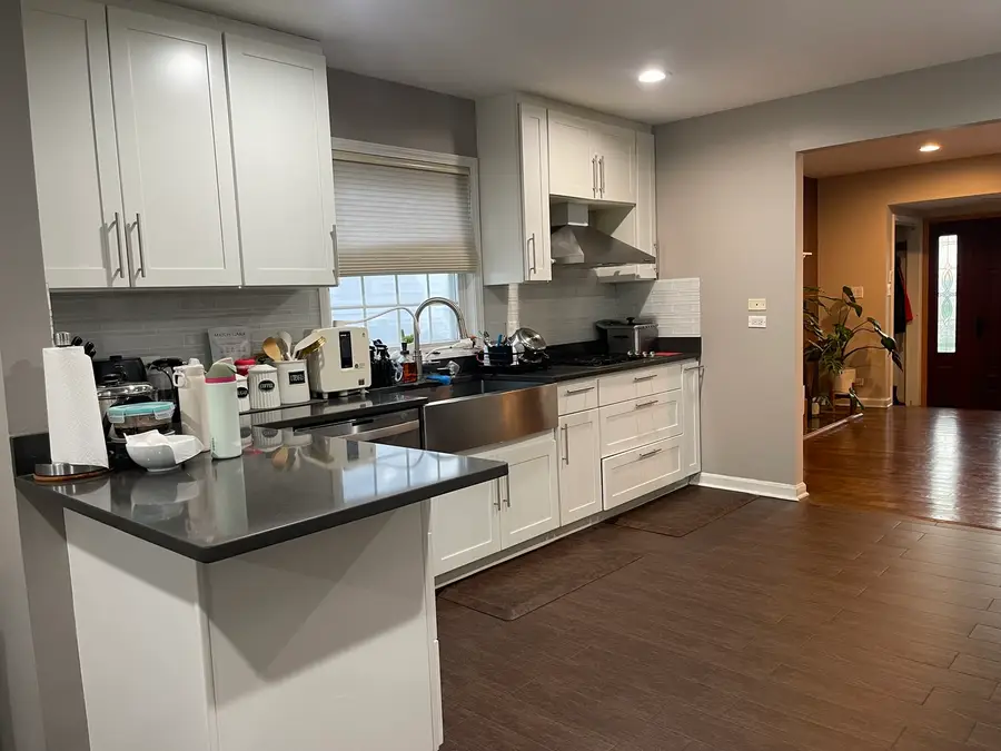 1787 Webster Lane, Des Plaines, IL 60018 - #2