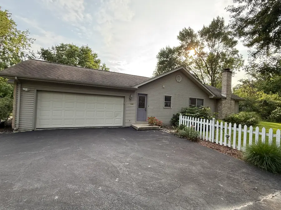 3940 Gloucester Drive, Crete, IL 60417 - #3