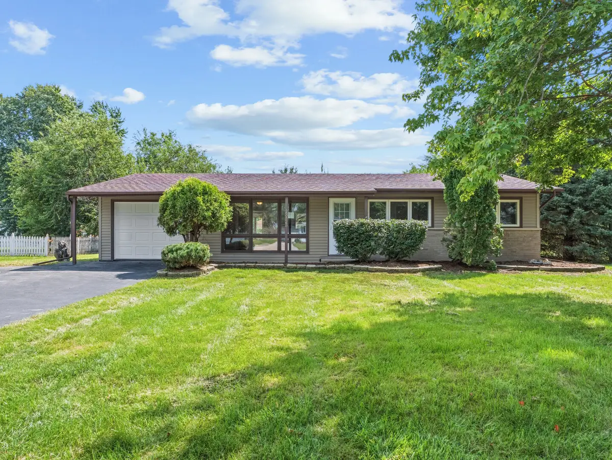 23523 W Renwick Road, Plainfield, IL 60544 - #1