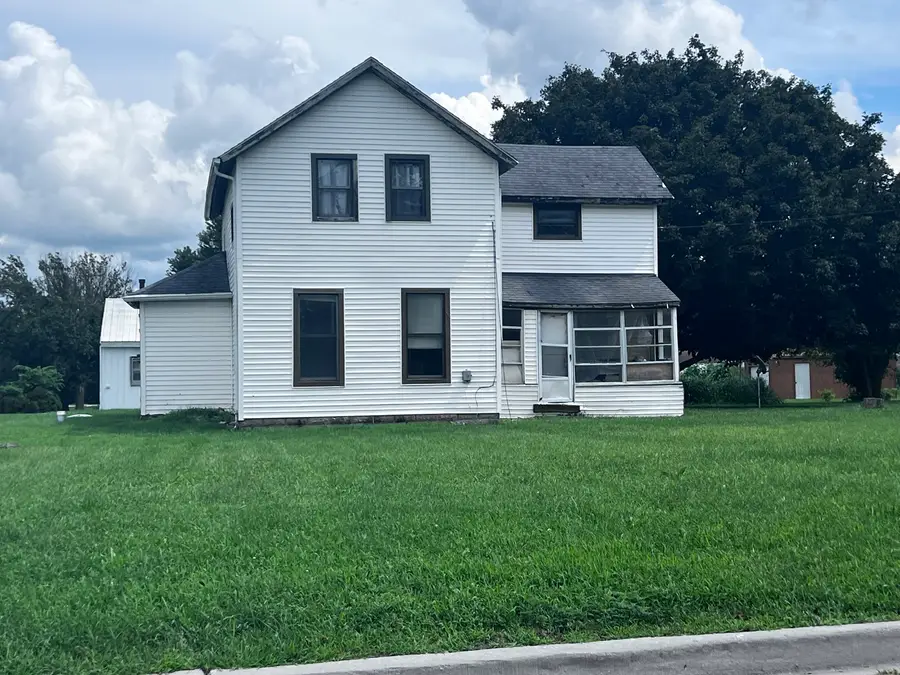 422 N Evergreen Street, Onarga, IL 60955 - #2