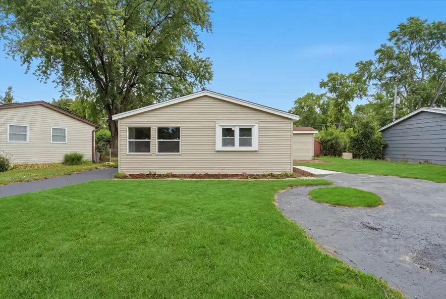693 Minerva Avenue, Wauconda, IL 60084 - #3