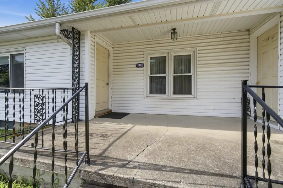 100 E Lincoln Drive, Cooksville, IL 61730 - #2