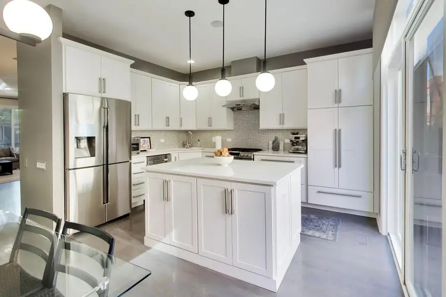 515 N Peoria Street, Chicago, IL 60642 - #2