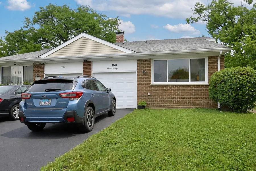 1170 Heather Lane, Glen Ellyn, IL 60137 - #2