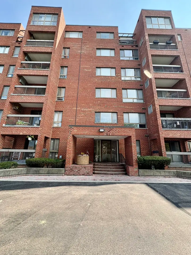 701 Forum Square #409, Glenview, IL 60025 - #1