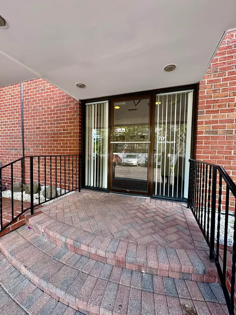 701 Forum Square #409, Glenview, IL 60025 - #2