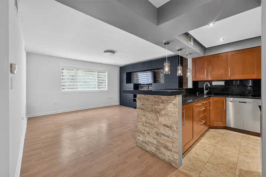 841 N York Street #428, Elmhurst, IL 60126 - #3