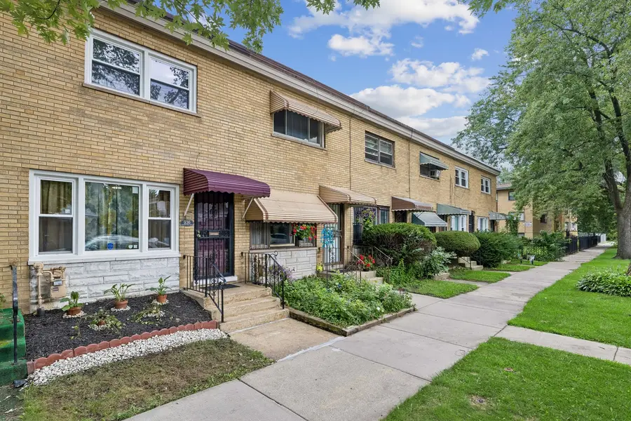 936 E 84th Place #A, Chicago, IL 60619 - #2