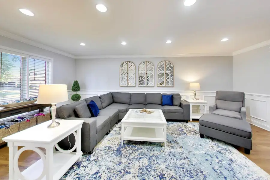 1016 Liberty Drive, Naperville, IL 60540 - #2