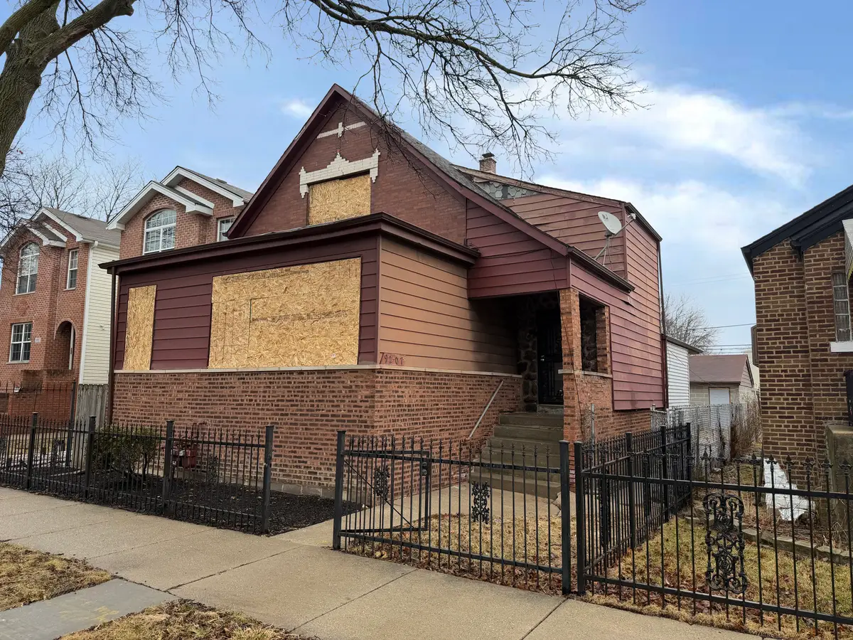 9207 S Ellis Avenue, Chicago, IL 60619 - #1