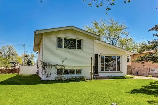 509 N Willow Road, Elmhurst, IL 60126 - #1