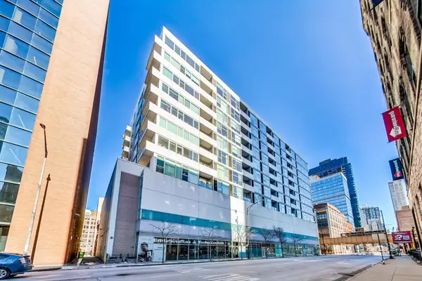 630 N Franklin Street #1013, Chicago, IL 60610