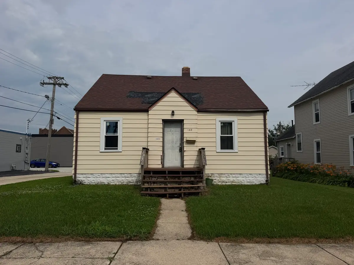 148 S Prairie Avenue, Bradley, IL 60915 - #1