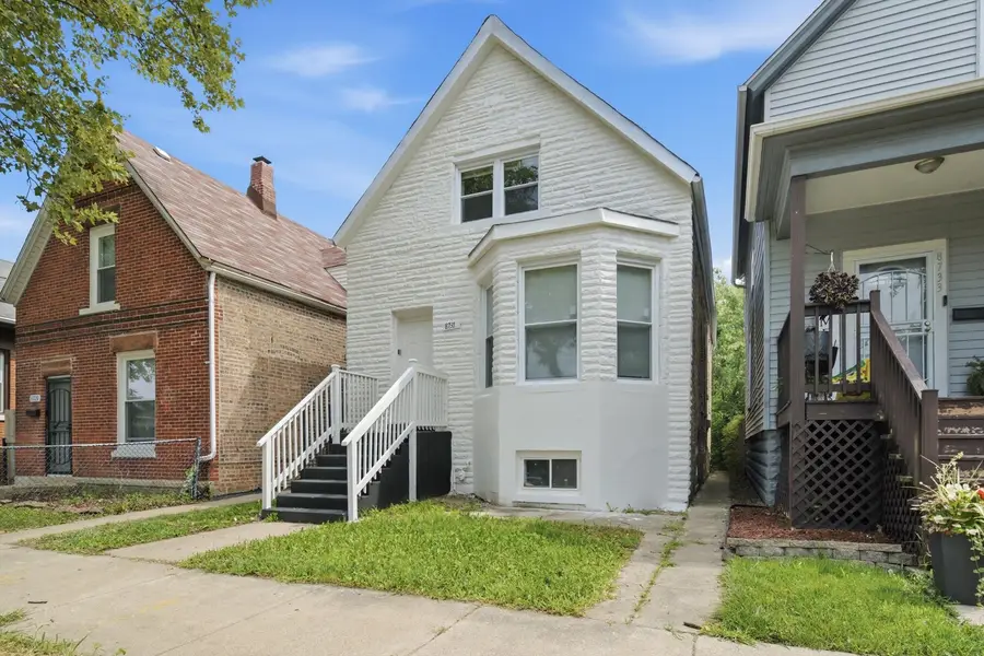8731 S Carpenter Street, Chicago, IL 60620 - #2