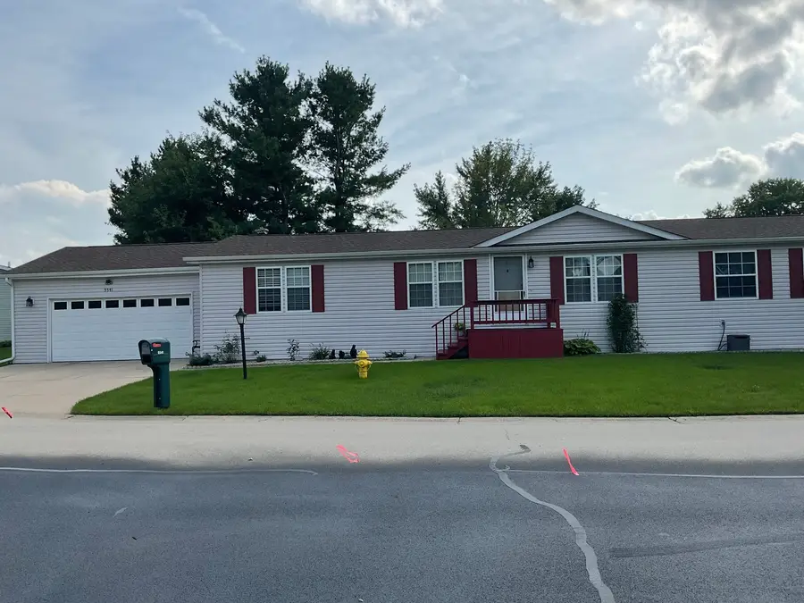 5541 Mahogany Lane, Roscoe, IL 61073 - #2