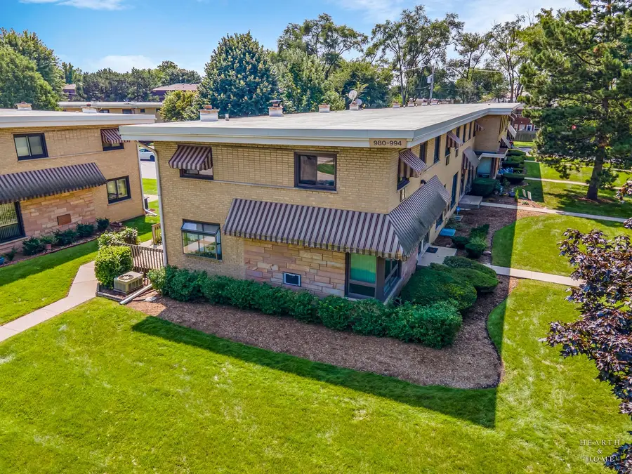 980 N Wheeling Road, Mount Prospect, IL 60056 - #2