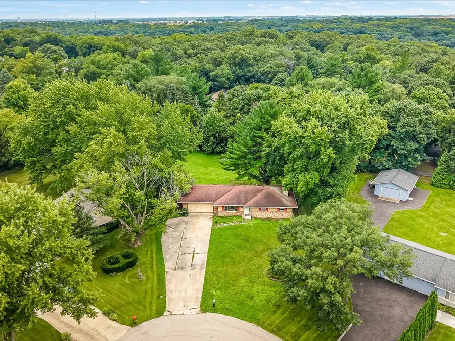 3919 Falling Leaf Drive, Rockford, IL 61109 - #2