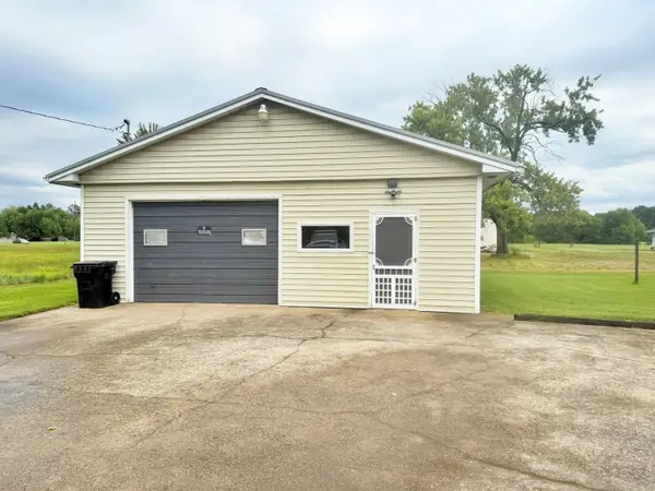 1015 E 7th Street, Metropolis, IL 62960