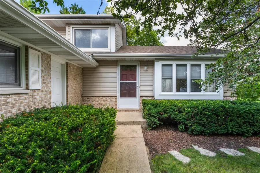 235 Indianwood Lane, West Chicago, IL 60185 - #2