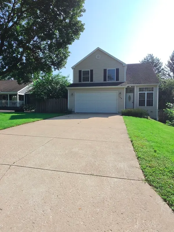 159 Wildwood Road, Algonquin, IL 60102