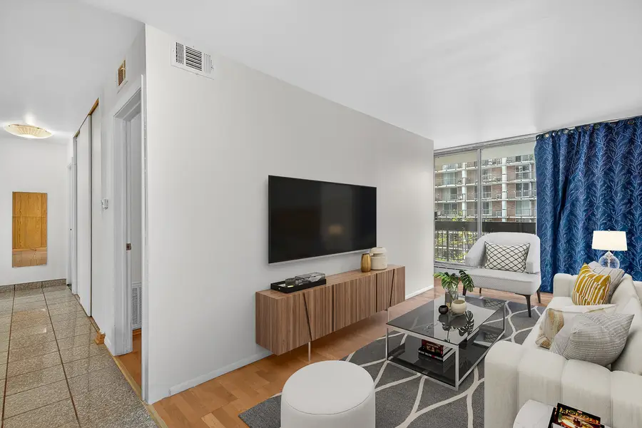 5901 N Sheridan Road #7G, Chicago, IL 60660 - #2