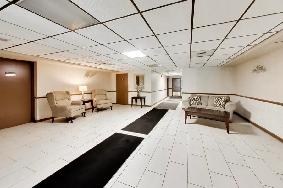 1491 Ashland Avenue #7NW, Des Plaines, IL 60016 - #2