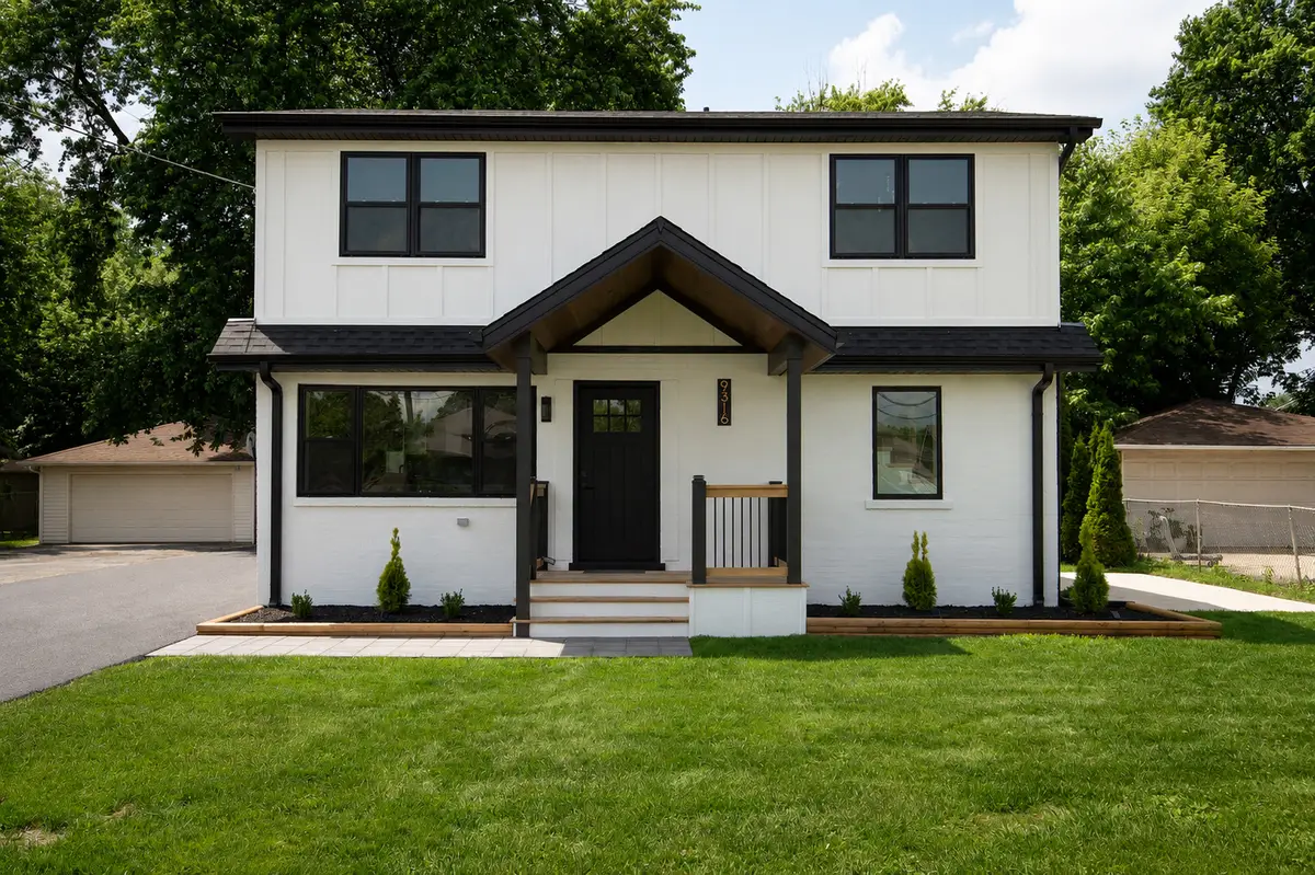 9316 Sayre Avenue, Oak Lawn, IL 60453 - #1