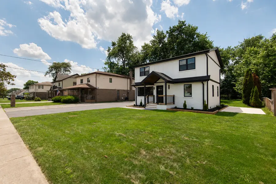 9316 Sayre Avenue, Oak Lawn, IL 60453 - #3