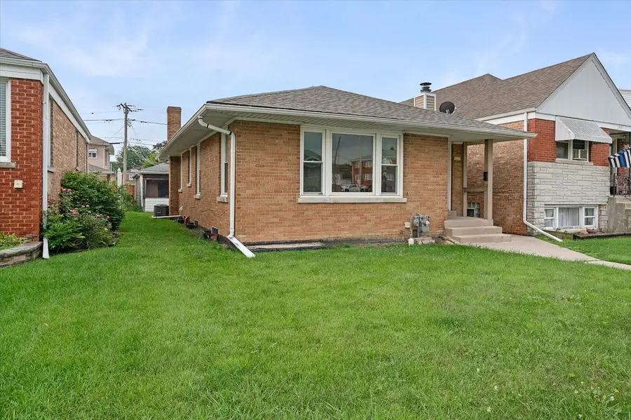 1517 N 21st Avenue, Melrose Park, IL 60160 - #2