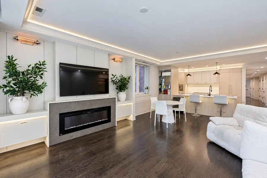 1540 N North Park Avenue #3S, Chicago, IL 60610 - #2