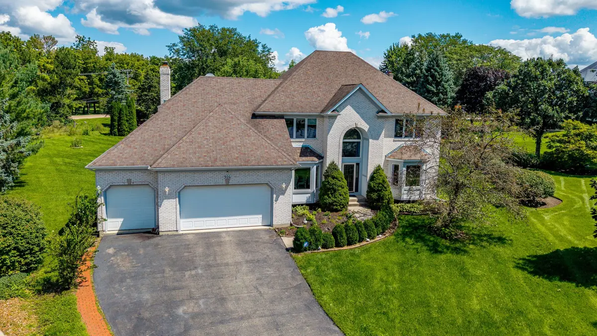 926 Edgewood Drive, Sugar Grove, IL 60554 - #1